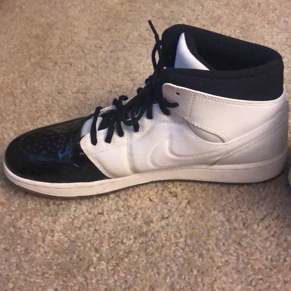 Air Jordan’s - Picture 3 of 8